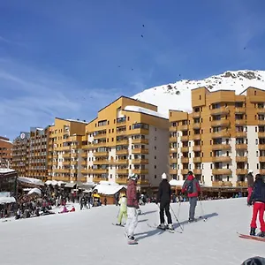 Les Olympiades Aparthotel